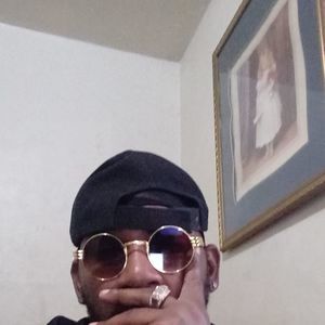 Meet your Posher, Travis